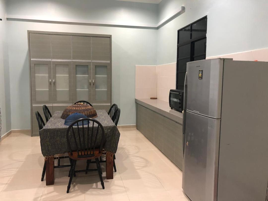 Nikmat Homestay Riyadh Kampong Tuan Mandak Zewnętrze zdjęcie