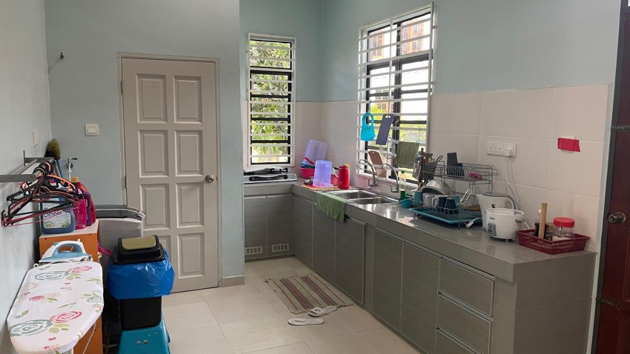 Nikmat Homestay Riyadh Kampong Tuan Mandak Zewnętrze zdjęcie