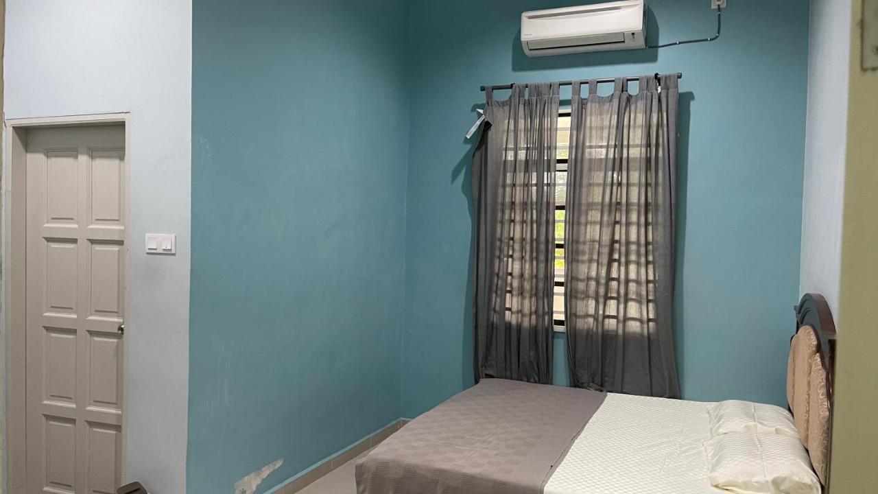 Nikmat Homestay Riyadh Kampong Tuan Mandak Zewnętrze zdjęcie